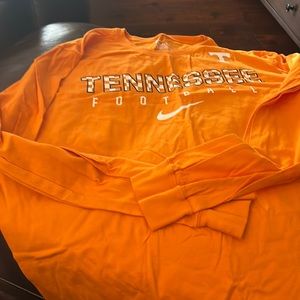 Tennessee football Nike long sleeve tee in orange - men’s XL